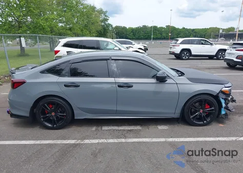 2025 Honda Civic Si Base W/High Performance Summer Tires/ from USA, damaged, VIN 2HGFE1E54SH470179